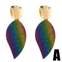 Color Rhinestone Exaggerated Geometric Love Round Earrings main image 5