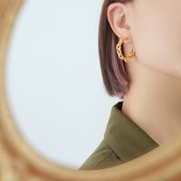 Interlocking C-shaped Earrings Titanium Steel Plated 18k Real Gold Earrings main image 6