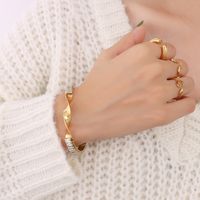 Fashion Gold Plated 18k Bracelet Zircon Inlaid Opening Adjustable Titanium Steel Hand Jewelry sku image 1