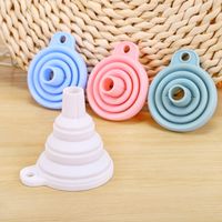 Folding Mini Telescopic Funnel Household Silicone Oil Drain Kitchen Small Liquid Oil Funnel main image 2