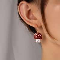 Funny Cartoon Mushroom Stud Earrings Japan And South Korea Cute Girl Earrings Autumn And Winter Sweet Temperament Dripping Oil Ear Clips Earrings Wholesale main image 5