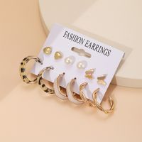 New Retro C-shaped Earrings Set 6 Pairs Creative Personality Dripping Oil Leopard Love Butterfly Earrings main image 5