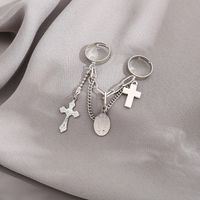 European And American Exaggerated Alloy Two-finger Conjoined Chain Ring Hip Hop Cross Open Ring main image 5