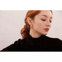 Europe And America Cross Border Supply New Ins Special-interest Design Minimalistic Earrings For Women Temperament Wild Popular Metal Earrings main image 4