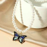Fashion Accessories Creative Simple Dripping Butterfly Necklace Temperament Pearl Necklace main image 3