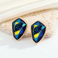 Shuo Europe And America Cross Border Ornament Retro Trendy Irregular Triangle Resin Earrings Natural Stone Imitated Geometric Ear Studs sku image 1