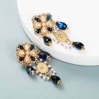 European And American Retro Baroque Palace Style Crystal Pearl Flower Tassel Earrings Female Alloy Diamond Stud Earrings Ornament sku image 2