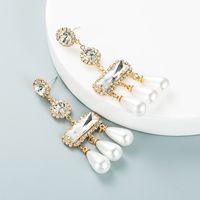 Sterling Silver Needle Korean Fashion Refined Grace Crystal Pearl Earrings Rhinestone Gem Shining Long Tassel Earring Accessories sku image 2