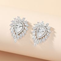 Boucles D&#39;oreilles En Forme De Goutte D&#39;eau En Zircon À La Mode Pour Femmes main image 3