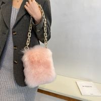 Plush Small Bag Women's Bag 2021 New Cute Fashion Autumn And Winter Fur Chain Shoulder Bag Underarm Bucket Bag main image 6