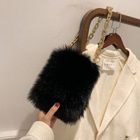 Plush Small Bag Women's Bag 2021 New Cute Fashion Autumn And Winter Fur Chain Shoulder Bag Underarm Bucket Bag main image 5