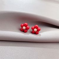 Fashion Personality Small Acrylic Small Flower Earrings Simple Atmosphere Color Earrings main image 4
