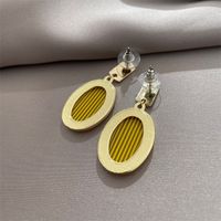 Korean Personality Oval Acrylic Resin Earrings Simple Fashion Atmospheric Net Red Earrings main image 5