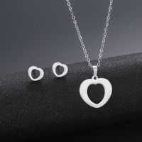 Simple Trend Love Necklace Earrings Set Stainless Steel Foreign Trade Peach Heart Clavicle Chain Accessories main image 1