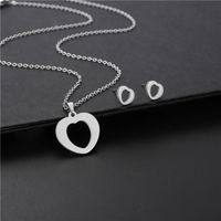 Simple Trend Love Necklace Earrings Set Stainless Steel Foreign Trade Peach Heart Clavicle Chain Accessories main image 3