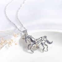 New Products Accessories Creative Diy White Dragon Horse Pendant Natural Freshwater Pearl Necklace Wholesale main image 3