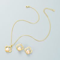 Korean Fashion Freshwater Pearl Earrings Necklace Set Copper Inlaid Zircon Clavicle Chain main image 5