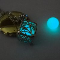 European And American Luminous Simplicity Accessories A Variety Of Popular Fashion All-match Luminous Hollow Necklace For Women Halloween Ornaments sku image 21