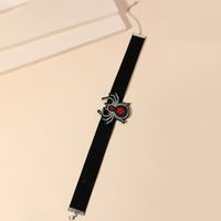 Exaggerated Velvet Black Spider Necklace Gothic Choker Collar Autumn And Winter main image 4