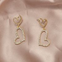 Silver Needle South Korea's New Earrings Female Temperament Heart Earrings sku image 1