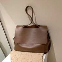 Autumn And Winter 2021 New Large-capacity One-shoulder Handbag Fashion New Trendy Tote Bag main image 1