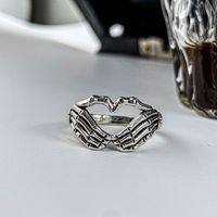 New Creative Retro Fashion Personality Domineering Jewelry Jewelry Ghost Finger Shaped Ring main image 5