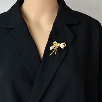 Metal Bow Brooch High-quality Niche Retro All-match Suit Pin main image 2