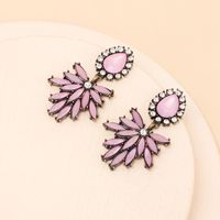 Fashion Acrylic Rhinestone Earrings Cross-border Cold Wind Design Temperament Pink Leaf Earrings main image 5