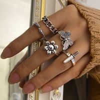 2021 New Retro Creative Simple Jewelry Dark Atmosphere Butterfly Dagger Snake Ring 5-piece Set main image 2