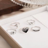 2021 New Creative Simple Retro Jewelry Heart Paper Clip Love Sword Ring 5-piece Set main image 3