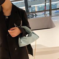 Plush Tote Large Capacity 2021 Autumn New Chain Plush Bag Hand Carrying Western Style Shoulder Messenger Bag main image 5