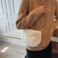 2021 New Autumn And Winter Furry Style Chain Bag Shoulder Messenger Bag Small Square Bag sku image 3