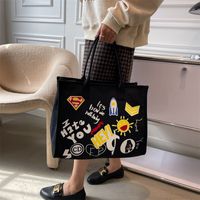 Fashion Printing Personality Canvas 2021 New Autumn Large Capacity Portable Female Bag sku image 2