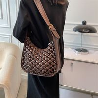 Wide Shoulder Strap Messenger Bag Casual Soft Leather Tote Embroidery Thread Single Shoulder Fashion Underarm Bag sku image 4