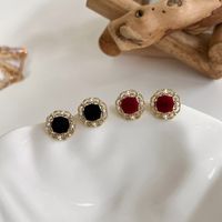 Vintage Wine Red Velvet Earrings French Palace Style Exquisite Small Earrings main image 1