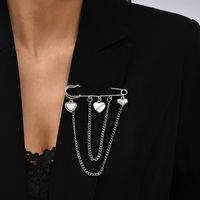 Creative Waist Love Chain Brooch Trend Long Collar Pin Jewelry main image 1
