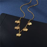 Nouveau Produit Transfrontalier Petit Éléphant Simple Collier En Acier Inoxydable Doré Éléphant Chaîne De Clavicule Accessoires main image 3