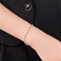 S925 Argent Simple Petit Bracelet De Perles Rondes Smiley Main Bijoux Niche Design Cadeau De Saint Valentin main image 5