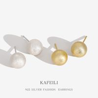 Boucles D&#39;oreilles Coréennes En Argent S925 Design Sens Simples Boucles D&#39;oreilles Petites Perles Rondes Plaquées Or main image 1