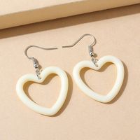 Korean Simple Fashion Hollow Resin Peach Heart Earrings Wholesale sku image 3