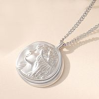 Korean Portrait Medusa Medal Tag S925 Silver Necklace Wholesale sku image 2