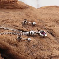 Korean Trend Niche Pendant Necklace Earrings Set Simple Lady Jewelry Set Wholesale main image 1