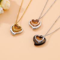 Titanium Steel 18K Gold Plated Fashion Heart Pendant Necklace main image 4
