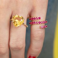 Europäischer Und Amerikanischer Mode Verzerrter Ring Verblasst Nicht, Kupfer Beschichtetes Gold Zirkon Design Sinn Sinn Fingerring Ins Gleiche Stil Schmuck main image 4