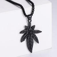 Wholesale Black Gold Three-color Big Maple Leaf Pendant Stainless Steel Necklace main image 5