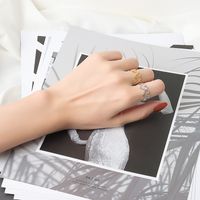 Koreanische Version Des Neuen Hohlen Liebes Mode Offenen Ring Weiblichen Ins Nischen Design Trend Persönlichkeit Herzförmigen Ring main image 5