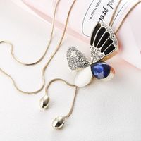 New Fashion Simple Crystal Diamond Butterfly Necklace Sweater Chain Long Pendant Wholesale main image 5