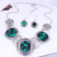 European And American Fashion Metal Geometric Plate Accessories Short Necklace Earrings Set main image 3