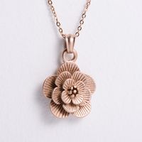 Nouveau Collier Pendentif En Acier Inoxydable Hortensia Rose En Or Rose Sablé À Grande Fleur En Trois Dimensions sku image 1