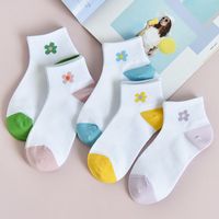 Summer New Products Ladies Cartoon Small Flower Pure Cotton Shallow Mouth Mesh Boat Socks main image 1